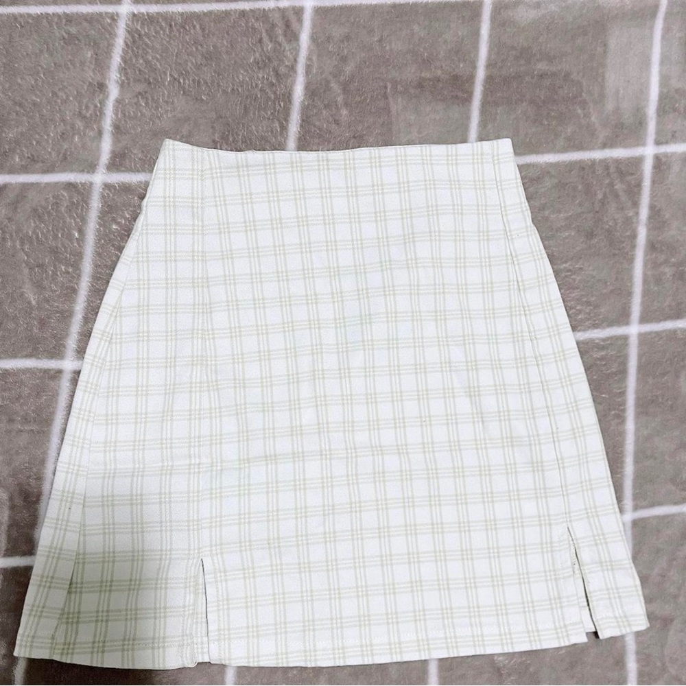 Brandy Melville Skirt